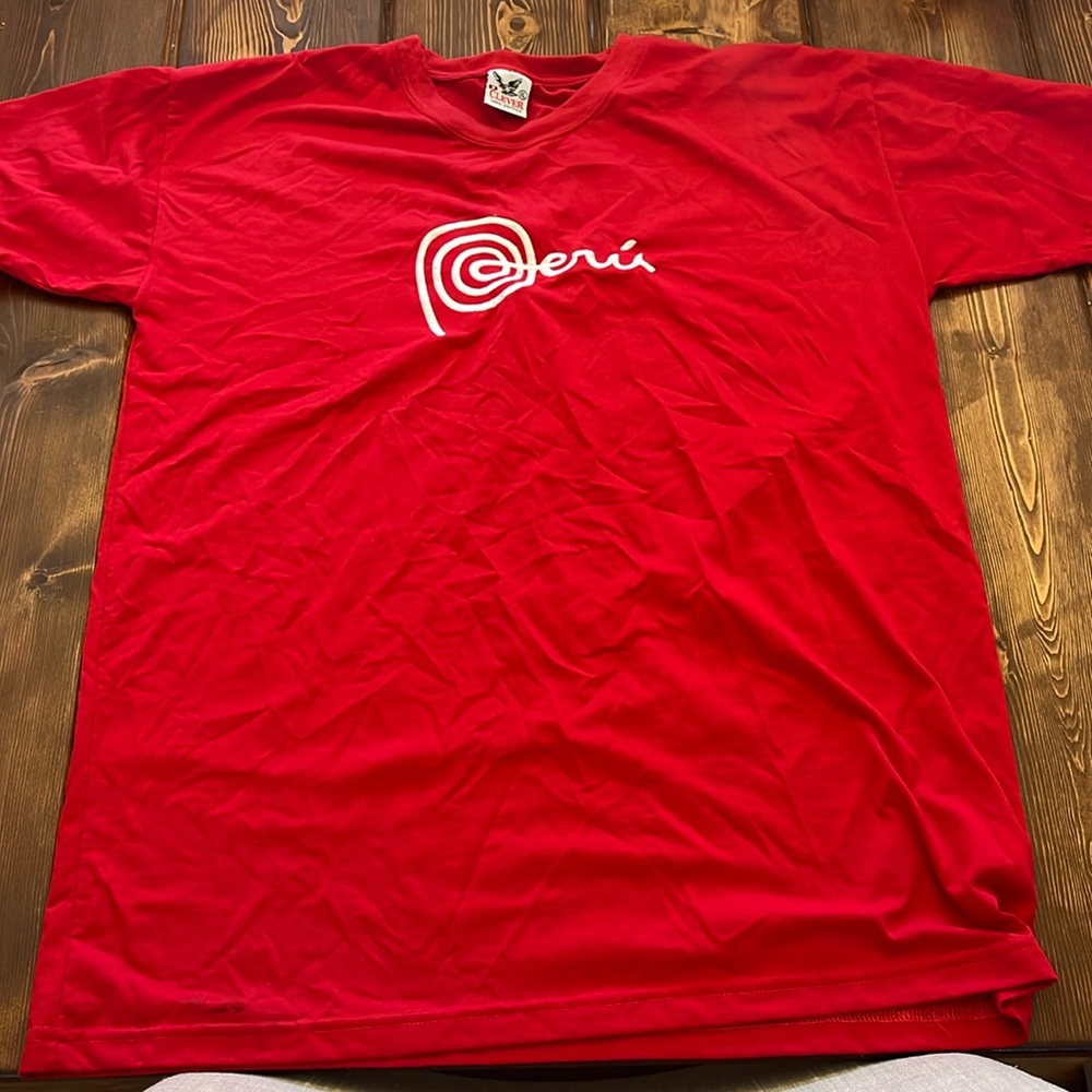 XL Red T-shirt Peru